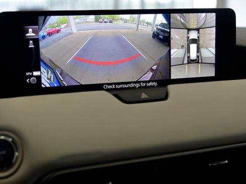 Certified 2024 MAZDA CX-90 Plug-In Hybrid w/ Premium Plus AWD/4WD image 20