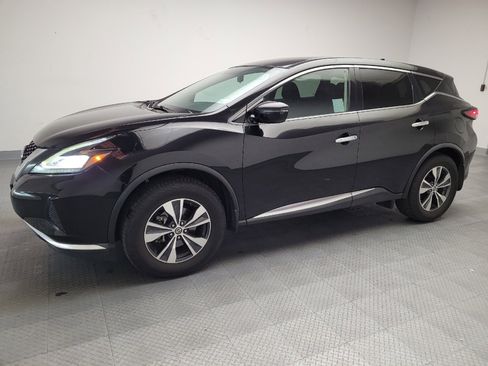 Used 2019 Nissan Murano S image 2