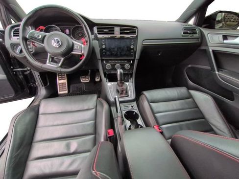 Used 2020 Volkswagen GTI SE FWD image 17