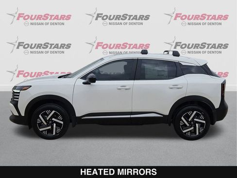 New 2026 Nissan Kicks SV w/ SV Premium Package FWD image 8