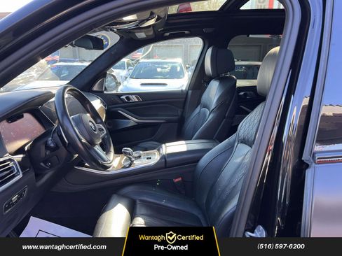 Used 2020 BMW X5 M50i w/ Executive Package image 11