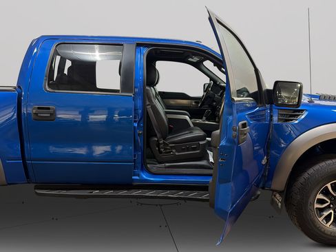 Used 2013 Ford F150 Raptor w/ Luxury Equipment Group AWD/4WD image 32
