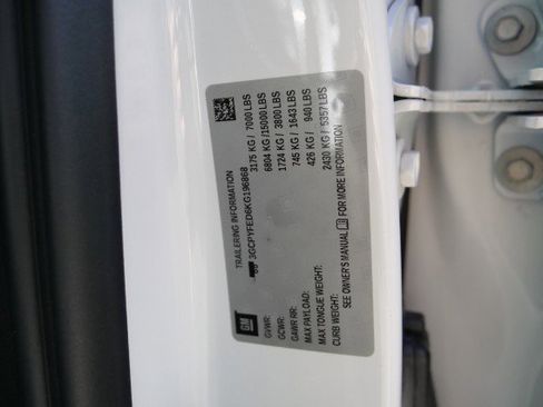 Used 2019 Chevrolet Silverado 1500 LT Trail Boss AWD/4WD image 46