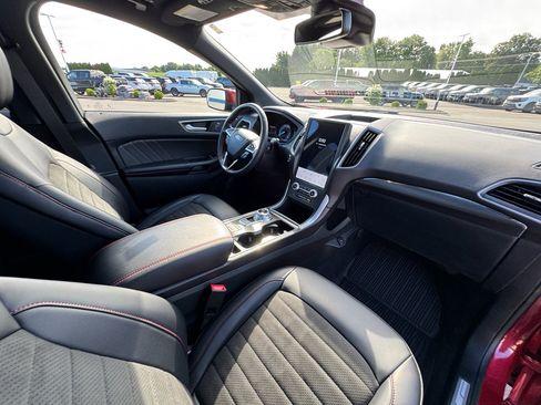 Used 2024 Ford Edge ST-Line AWD/4WD image 14