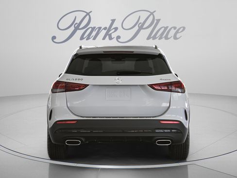 Used 2023 Mercedes-Benz GLA 250 4MATIC image 17