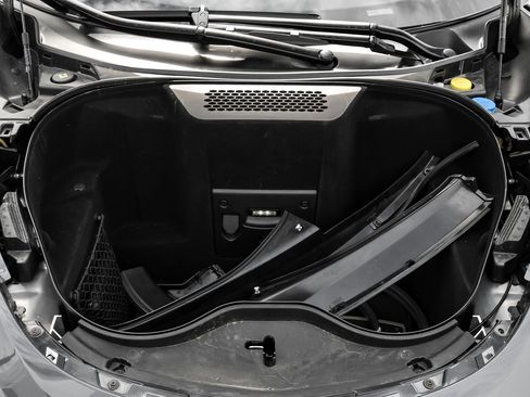 Used 2021 McLaren GT RWD image 39