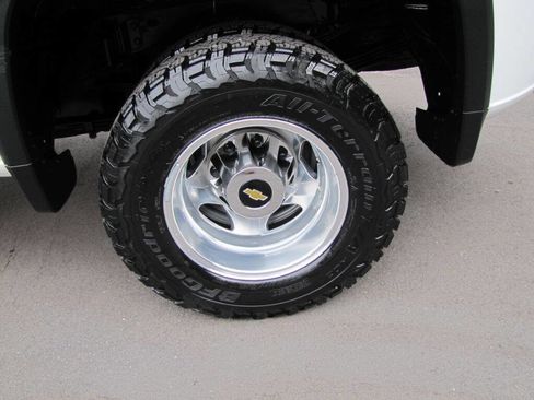 Used 2022 Chevrolet Silverado 3500 LTZ w/ LTZ Convenience Package image 26