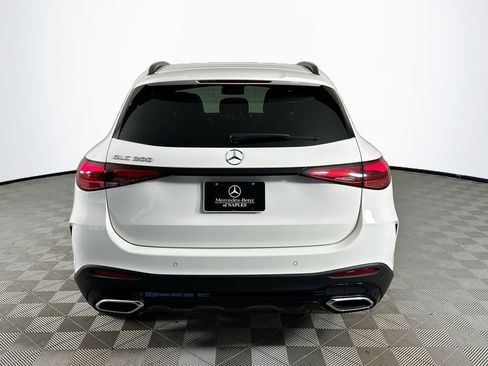 Certified 2025 Mercedes-Benz GLC 300 GLC 300 w/ AMG Line image 6
