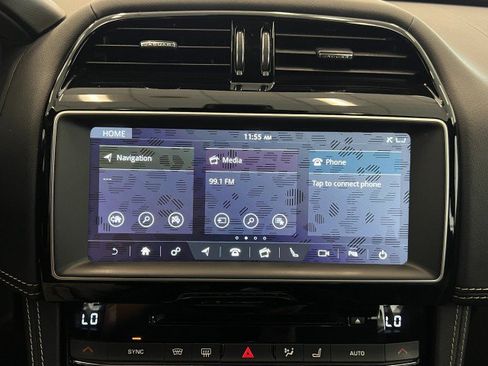 Used 2017 Jaguar F-PACE R-Sport AWD/4WD image 19