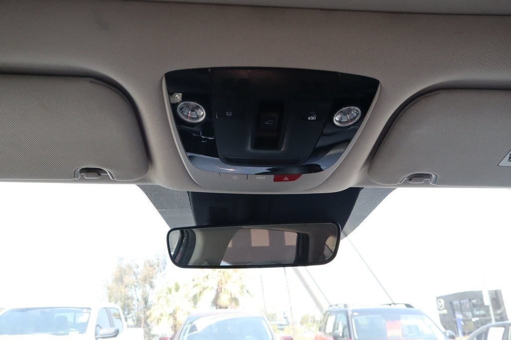 Used 2023 Kia Sorento SX FWD image 31