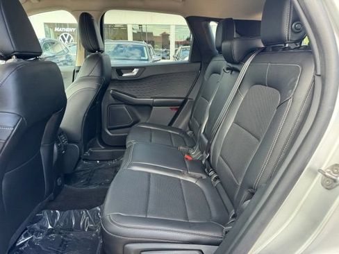 Used 2020 Ford Escape SEL AWD/4WD image 11