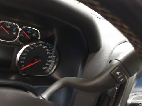 Used 2018 Chevrolet Silverado 1500 LT w/ All Star Edition image 21