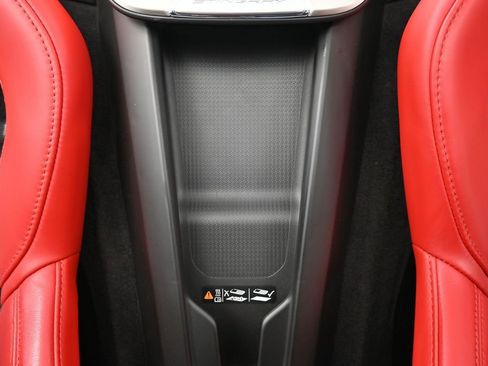 Used 2022 Chevrolet Corvette Stingray Premium Conv w/ Z51 Performance Package RWD image 23