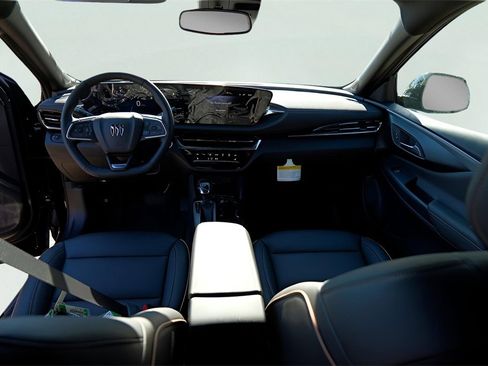 New 2026 Buick Envista Avenir image 25