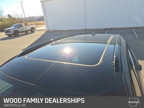 Used 2022 Buick Envision Essence w/ Technology Package II image 6