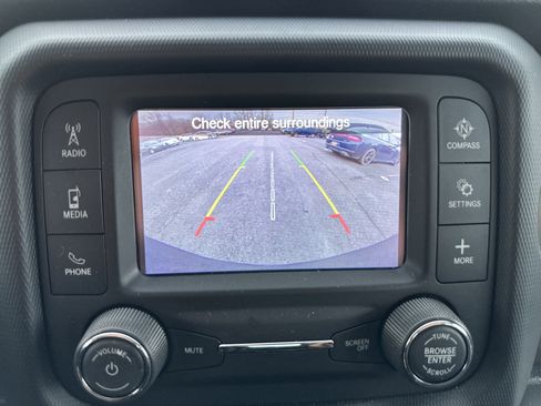 Used 2018 Jeep Wrangler Unlimited Sport image 26