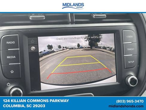 Used 2025 Kia Soul LX w/ LX Technology Package FWD image 23