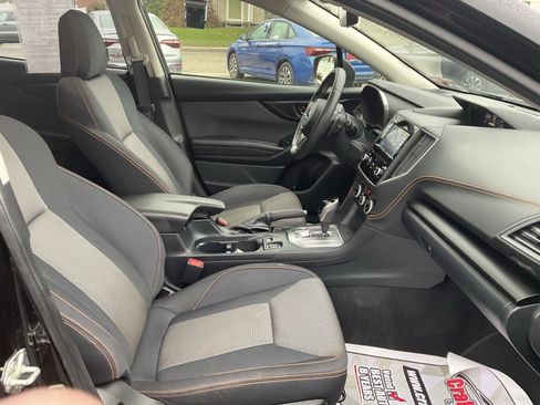 Used 2022 Subaru Crosstrek 2.0i Premium w/ Moonroof Package image 23