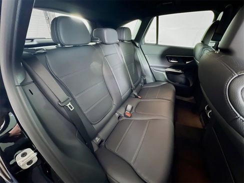 New 2025 Mercedes-Benz GLC 300 4MATIC image 26