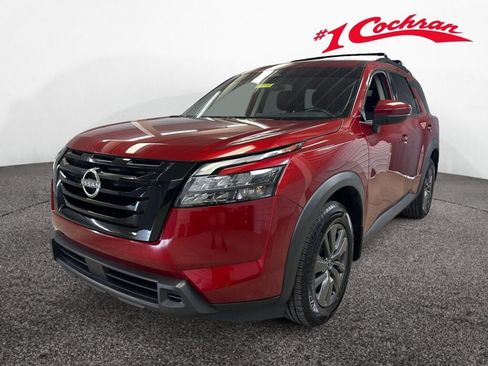 Used 2023 Nissan Pathfinder SV w/ Lighting Package (N92) AWD/4WD image 33