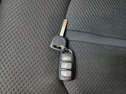 Used 2018 Kia Optima LX FWD image 32