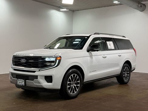 Used 2025 Ford Expedition Max Platinum image 28