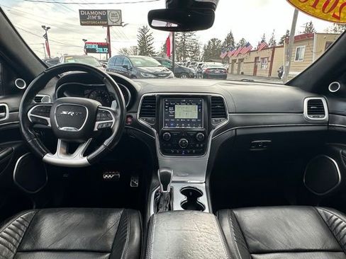 Used 2018 Jeep Grand Cherokee SRT image 35