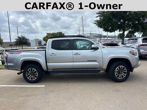 Used 2023 Toyota Tacoma TRD Sport w/ TRD Premium Sport Package AWD/4WD image 2