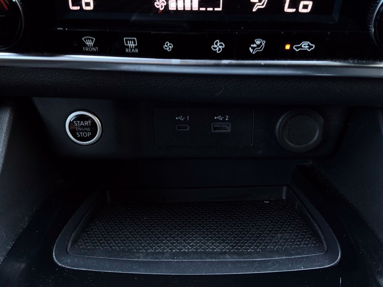 Used 2023 Nissan Rogue SV FWD image 28