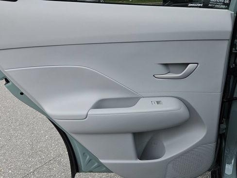 Used 2024 Hyundai Kona SEL FWD image 27