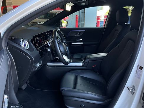 Used 2025 Mercedes-Benz GLA 250 image 10