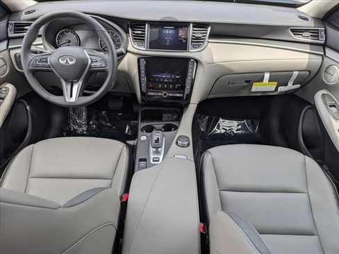 New 2025 INFINITI QX50 Luxe image 14