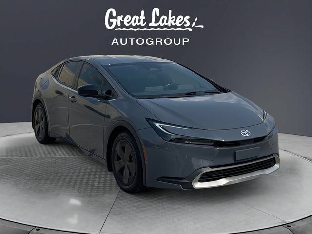 Used 2023 Toyota Prius Prime FWD image 7