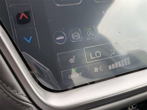 New 2025 Subaru Outback Premium image 28