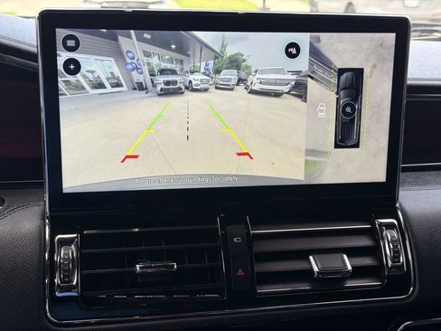 Used 2023 Lincoln Navigator L Reserve AWD/4WD image 27