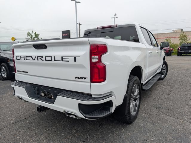 Used 2022 Chevrolet Silverado 1500 RST AWD/4WD image 9