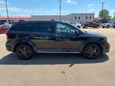 Used 2020 Dodge Journey Crossroad image 6