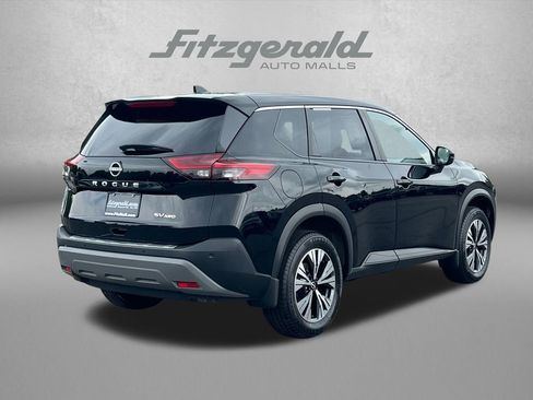 Used 2023 Nissan Rogue SV AWD/4WD image 7