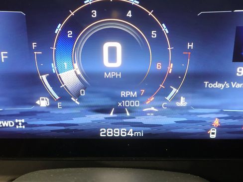 Used 2025 Chevrolet Traverse LT w/ LPO, Floor Liner Package AWD/4WD image 42