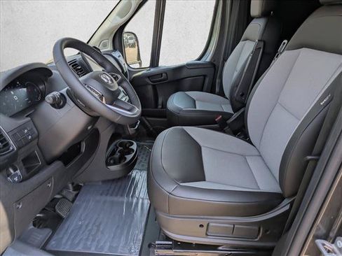 New 2026 RAM ProMaster 3500 w/ Premium Convenience Group FWD image 4