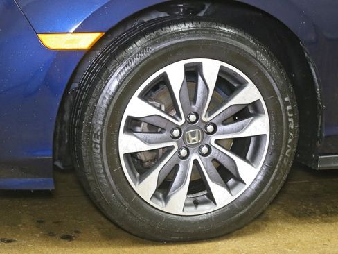 Certified 2024 Honda Odyssey EX-L image 22