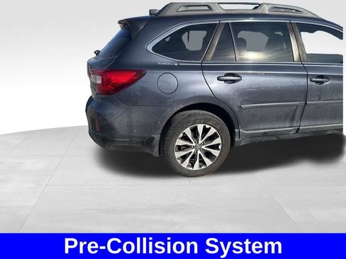 Used 2017 Subaru Outback 2.5i Limited image 13