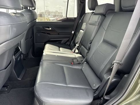 Certified 2025 Lexus GX 550 w/ Cold Area Package AWD/4WD image 23