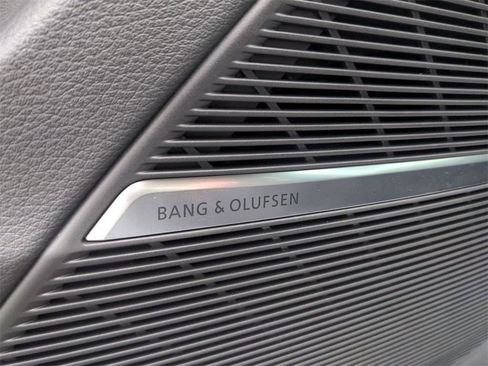 Used 2023 Audi SQ8 Prestige w/ Prestige Package image 24