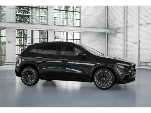 New 2026 Mercedes-Benz GLA 250 4MATIC image 14