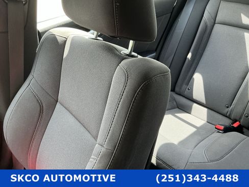 Used 2019 Dodge Charger SXT w/ Plus Group RWD image 27