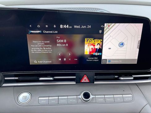Used 2024 Hyundai Elantra SEL FWD image 31