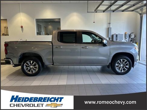 Certified 2024 Chevrolet Silverado 1500 LT AWD/4WD image 2