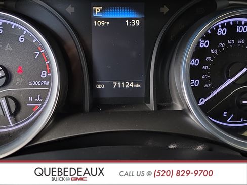 Used 2020 Toyota Camry SE w/ Convenience Package FWD image 16