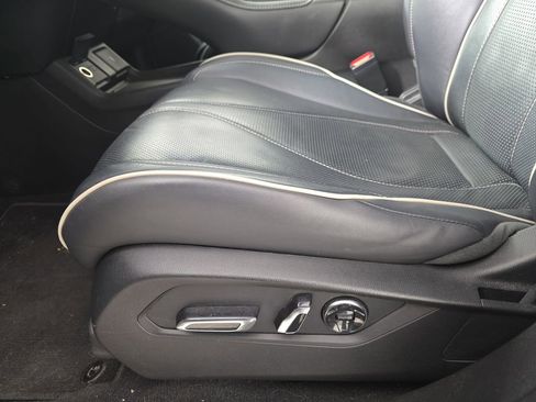 Used 2020 Acura RDX AWD w/ Advance Package image 32